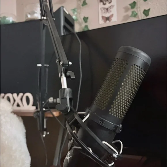 HyperX Quadcast Pro Streaming Microphone with RGB Lighting